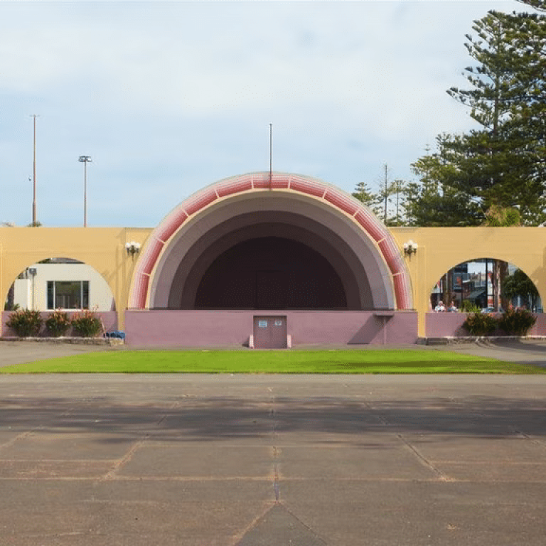 237091-Napier-Soundshell 1